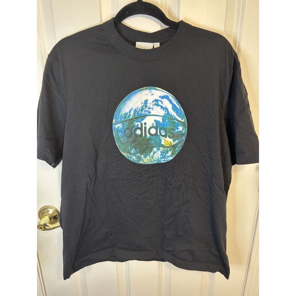 Adidas Black Graphic Tee World Globe Basketball Size Large